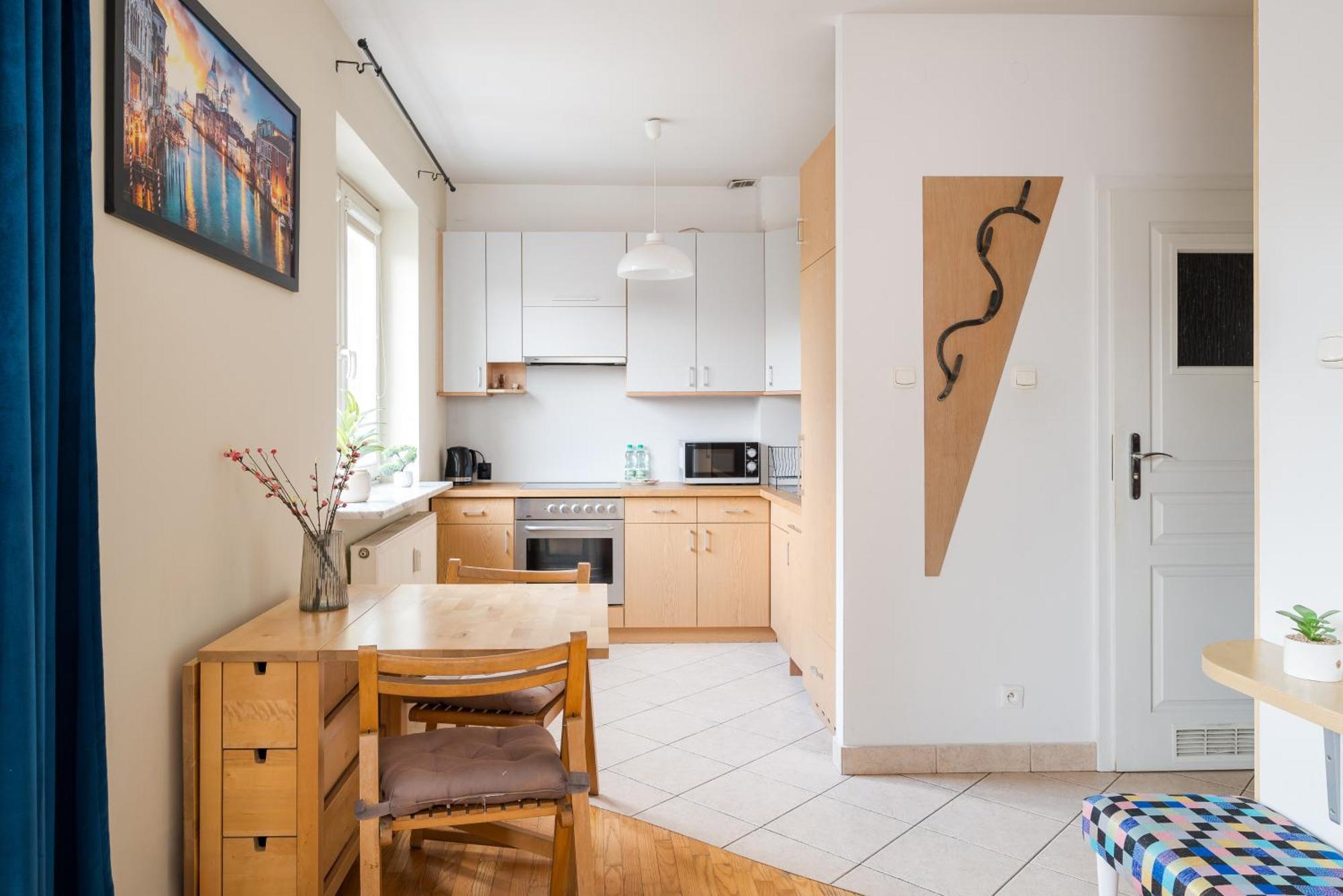 Metro Mlynow Pleasant Apartament وارسو المظهر الخارجي الصورة